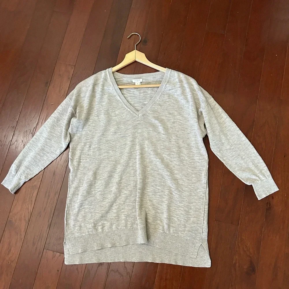 j crew 100% cotton vneck sweater size S 3/4 sleeve beige color excellent cond